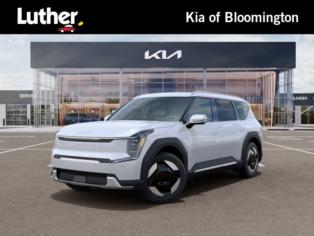 New 2026 Glacial White Pearl Kia Wind image 1