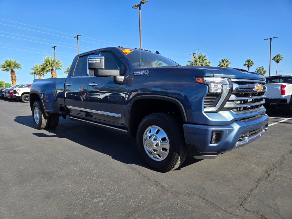 2025 Chevrolet Silverado HD High Country 4WD Crew Cab Long Box DRW's photo