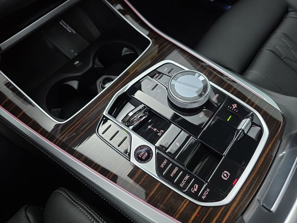 New 2026 Brooklyn Grey Metallic BMW xDrive50e image 25