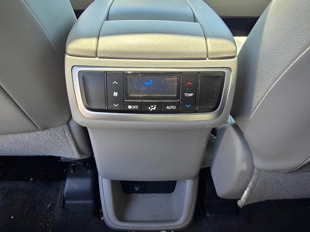 Used 2014 Shoreline Blue Pearl Toyota XLE image 27