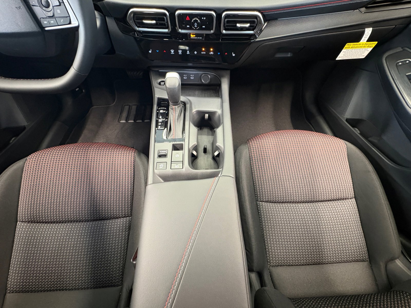 2026 Nissan Sentra SR - Photo 24