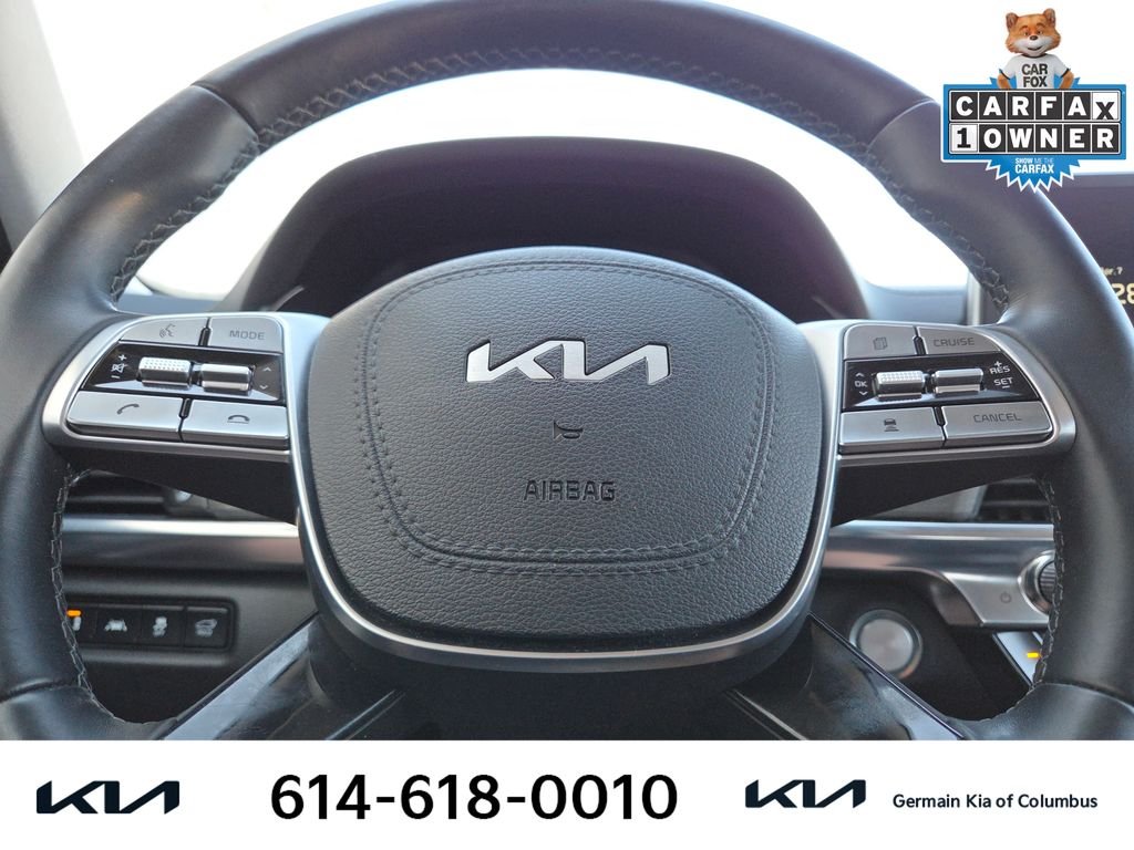 Used 2022 Black Kia SX image 21