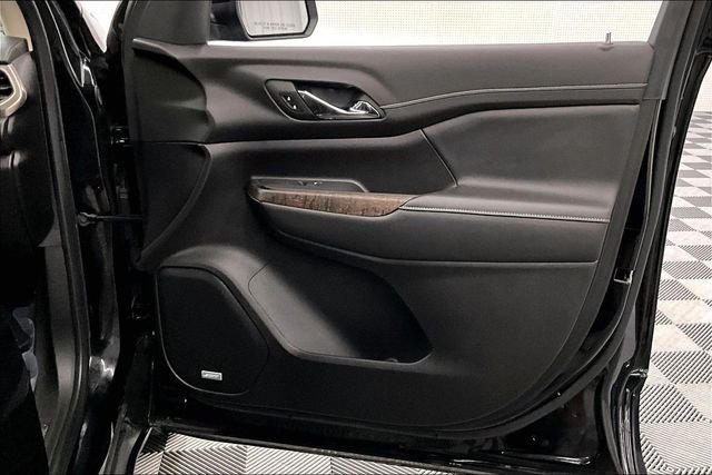 Used 2023 Ebony Twilight Metallic GMC Denali image 22