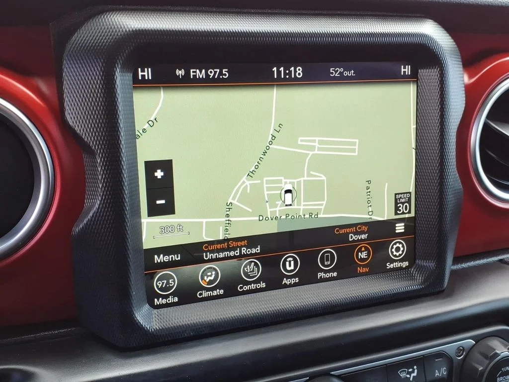 Used 2023 Silver Jeep Rubicon image 15