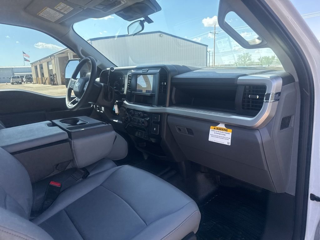 New 2026 White Ford XL image 38