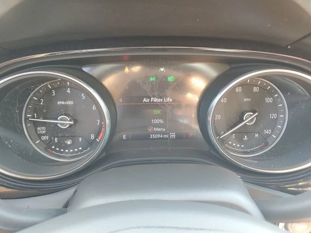 Used 2023 CINNABAR METALLIC Buick Preferred image 21