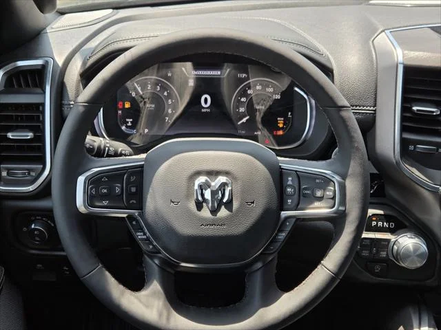 New 2026 Diamond Black Crystal Pearl-Coat Exterior Paint RAM LARAMIE image 18