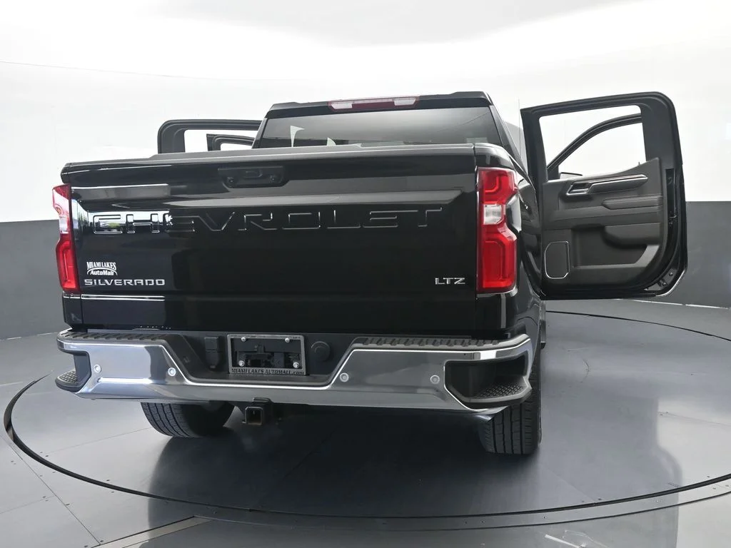 Used 2026 Black Chevrolet LTZ image 83
