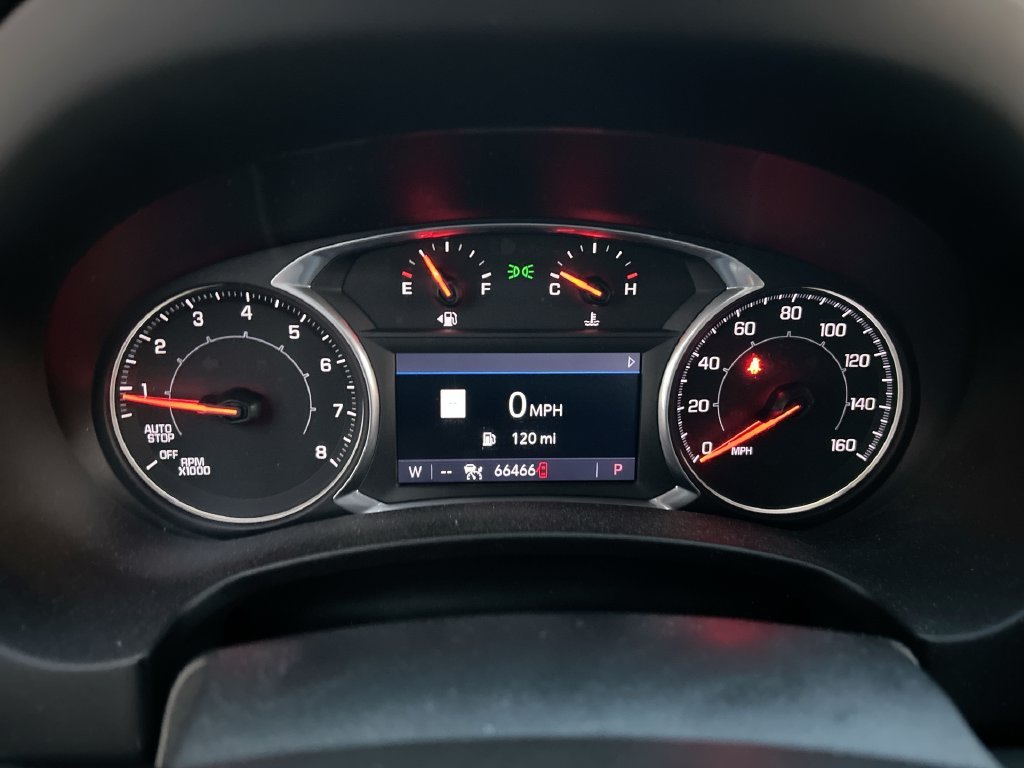Used 2019 Silver GMC Denali image 16