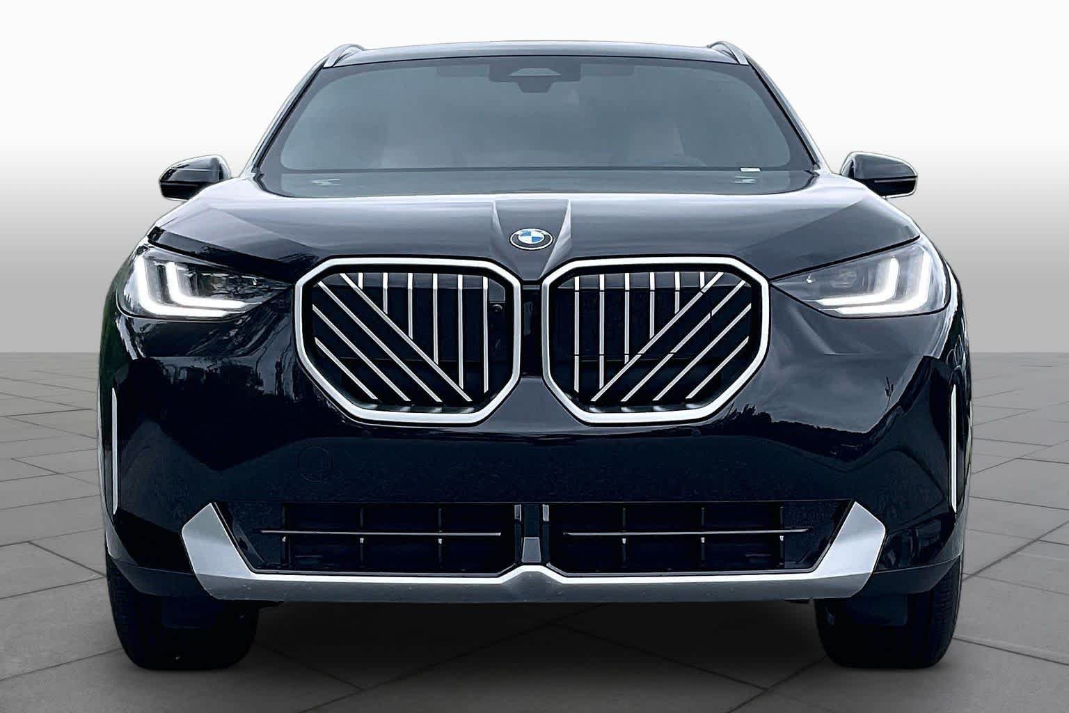 New 2026 Black Sapphire Metallic BMW 30 xDrive image 3