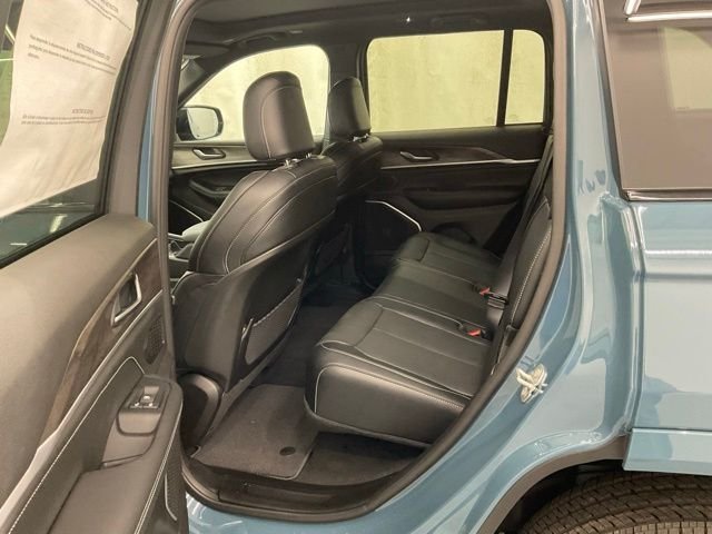 New 2026 Steel Blue Exterior Paint Jeep Limited Reserve image 22
