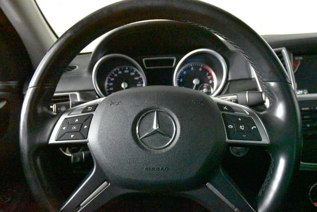 Used 2016  Mercedes-Benz GL 450 image 19