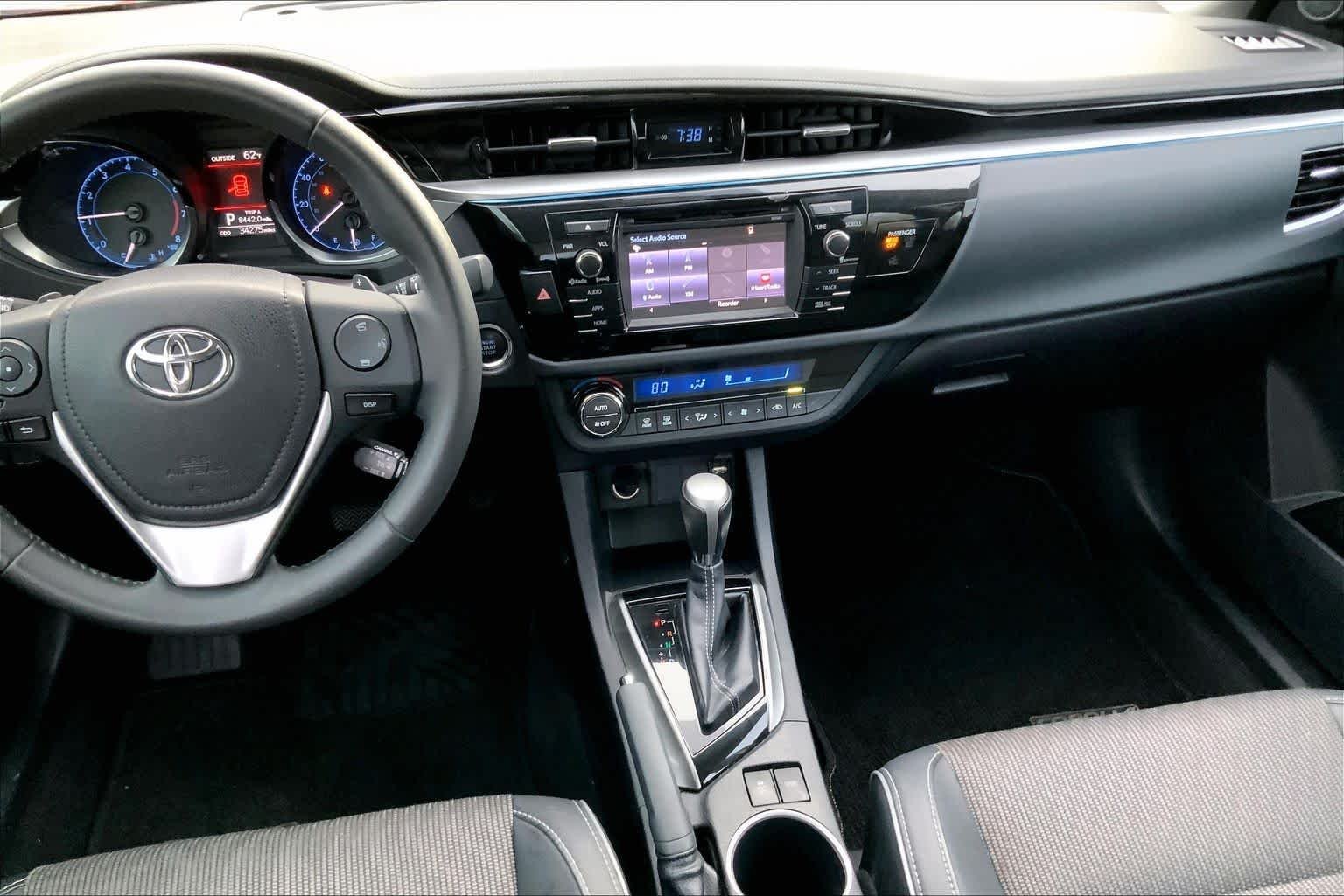 Used 2016 Barcelona Red Metallic Toyota S Plus image 7