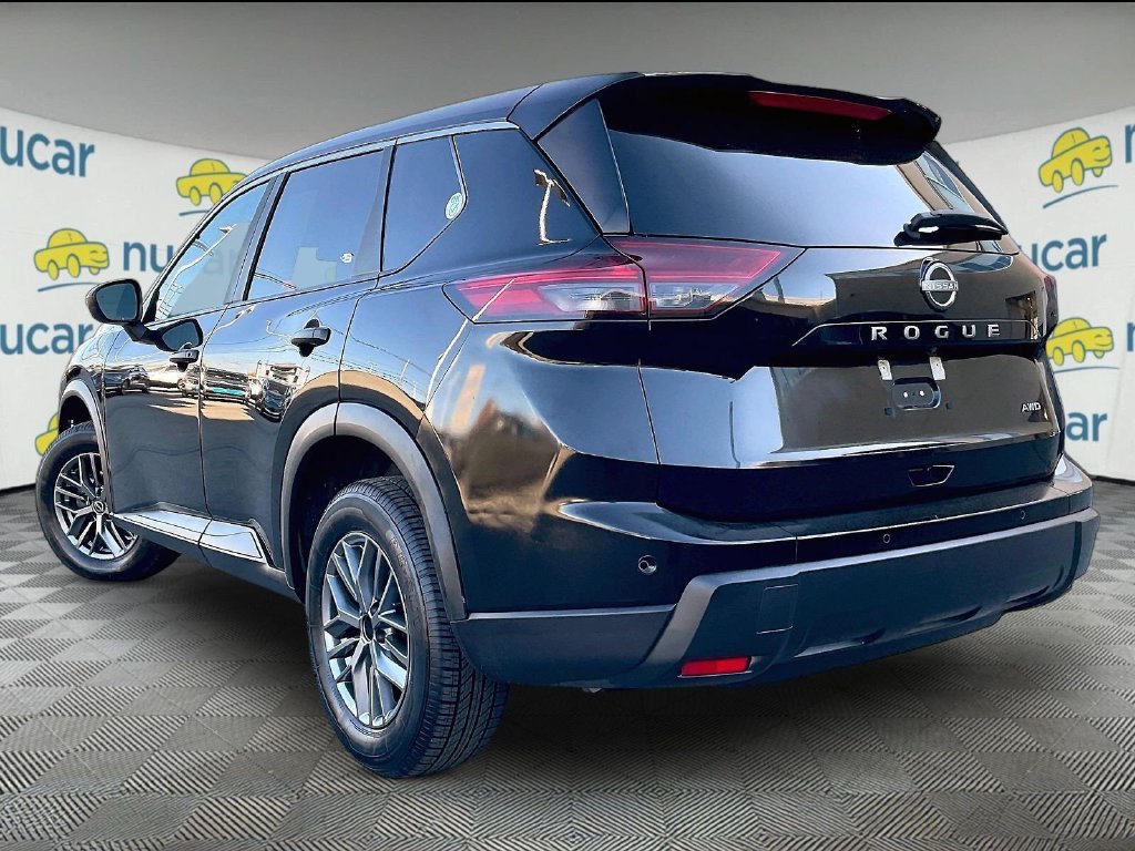 Used 2024 Black Nissan S image 4
