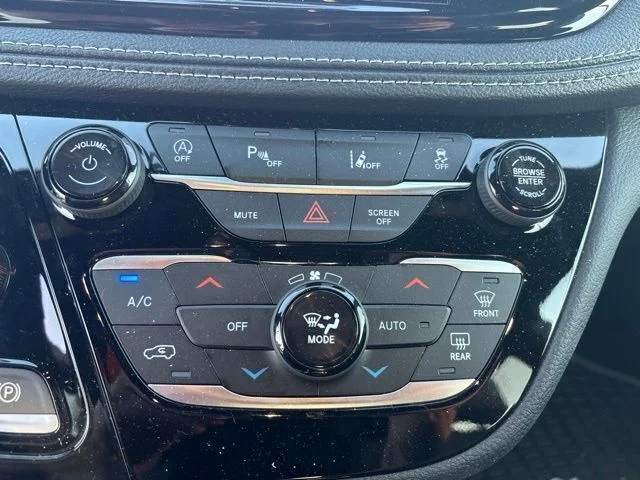 Used 2026 Blue Chrysler Select image 17