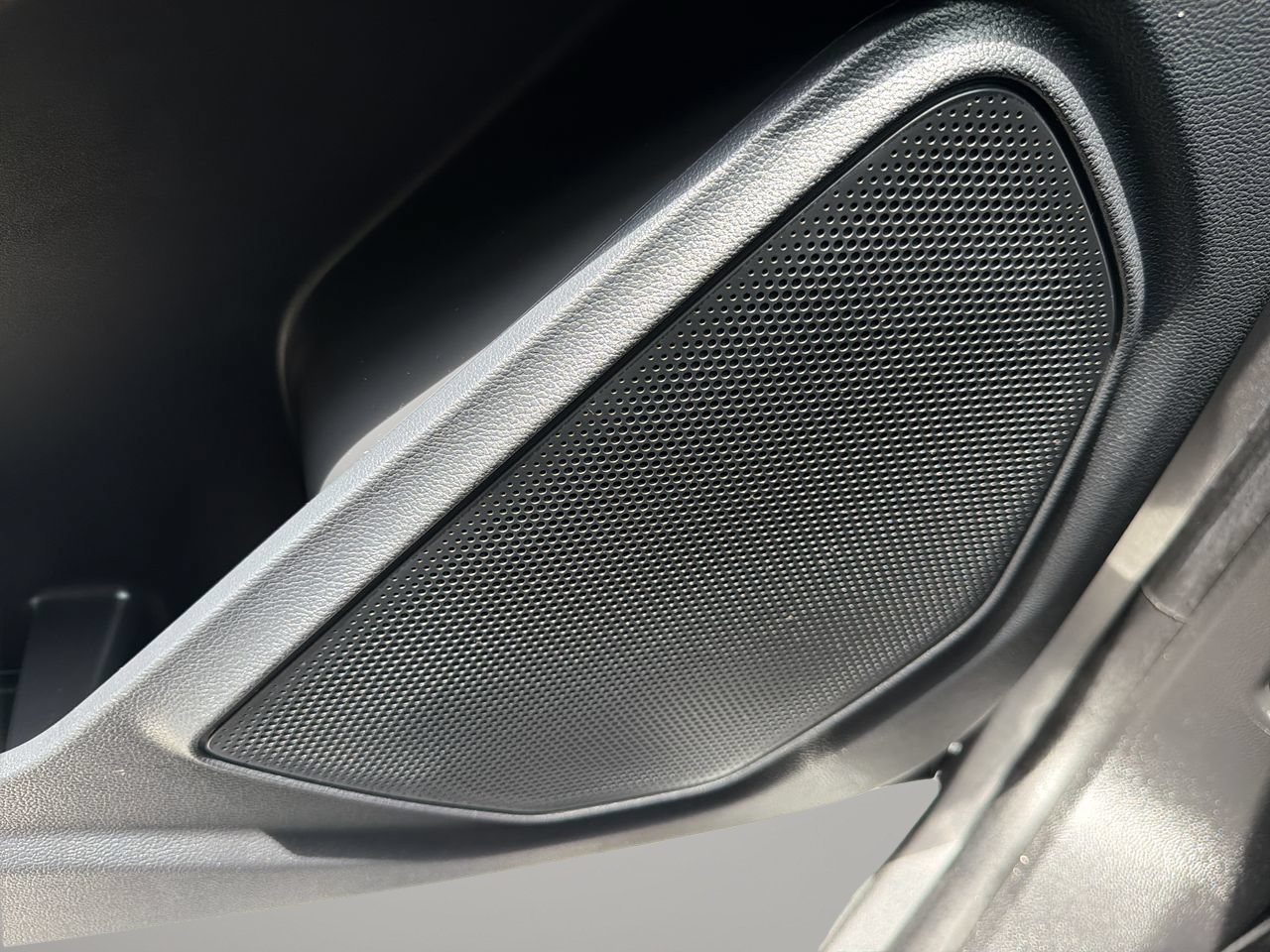 Used 2025 Carbonized Gray Metallic Ford ST image 21