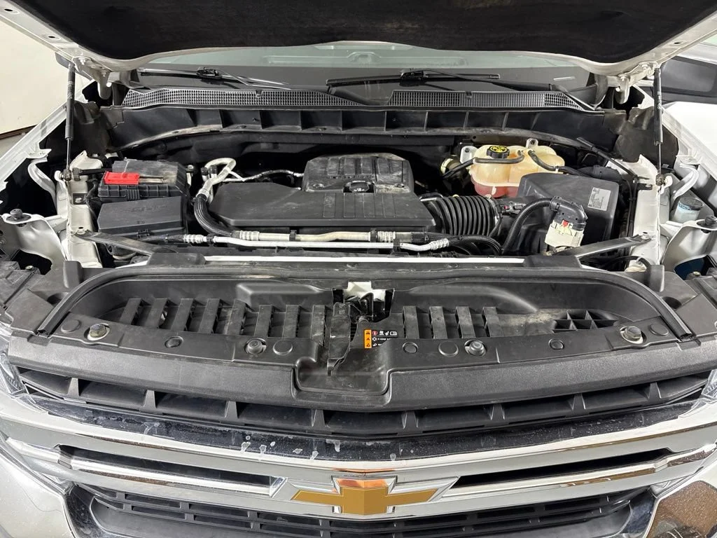 Certified Used 2020 SUMMIT WHITE Chevrolet LT image 45
