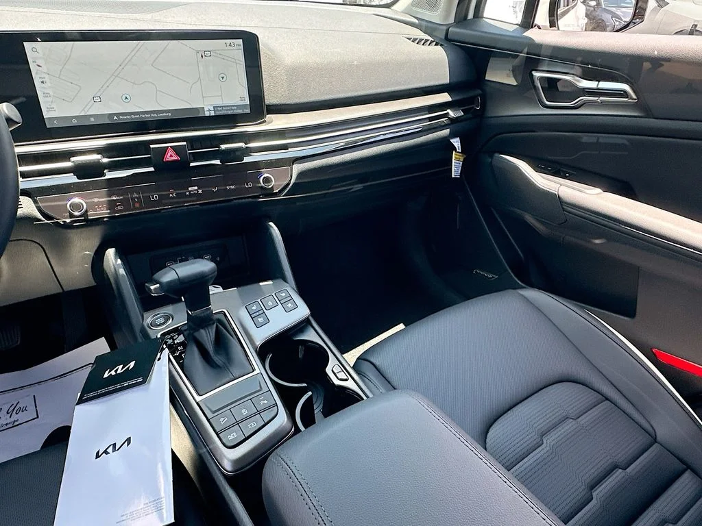 New 2026 Glacial White Pearl Kia SX Prestige image 25