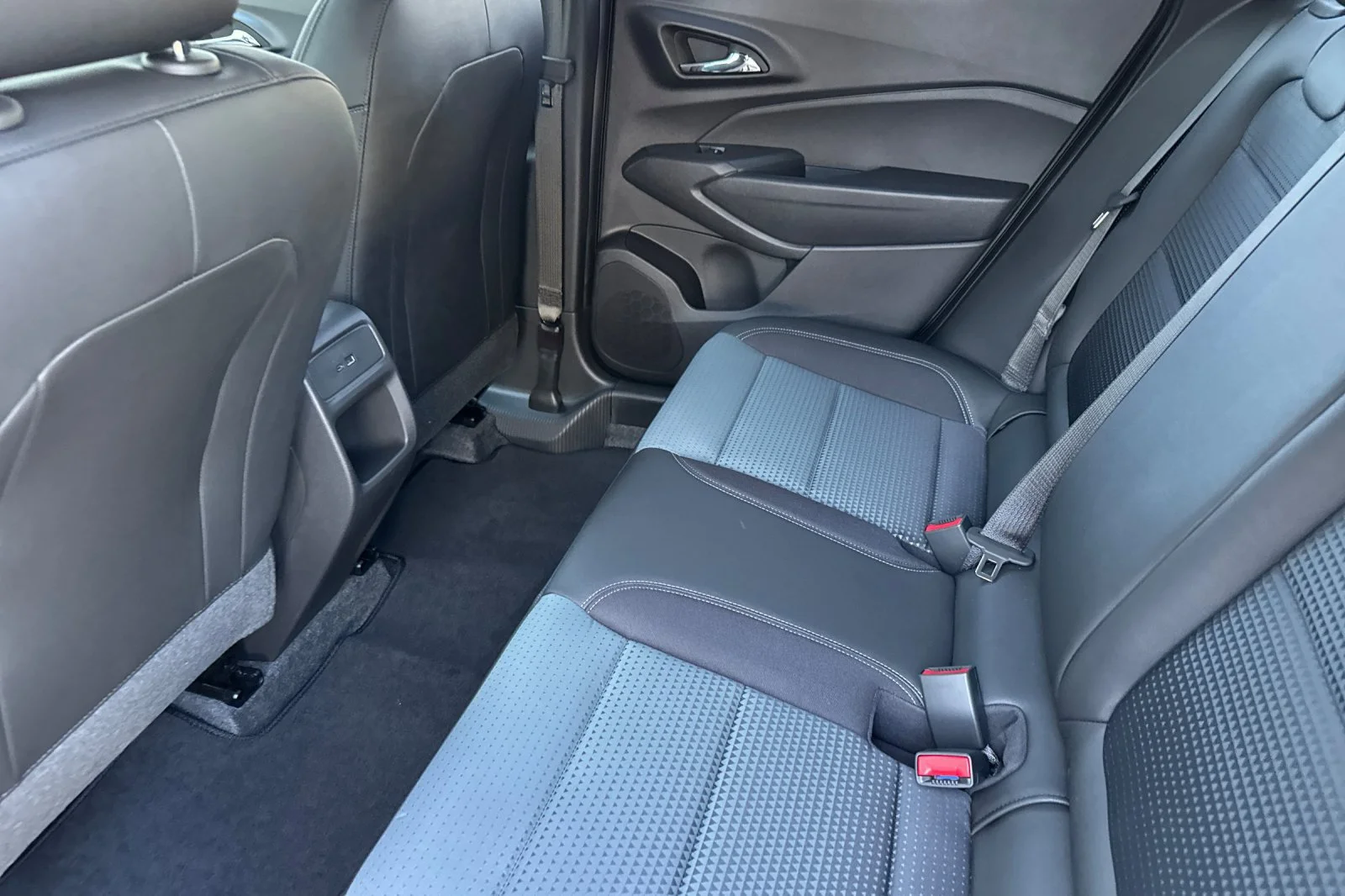 2026 Chevrolet Trax LT - Photo 11