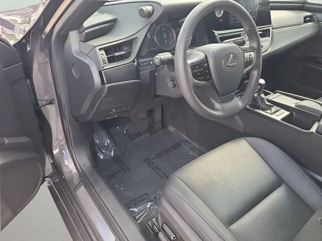 Used 2022 Gray Lexus ES 350 image 19