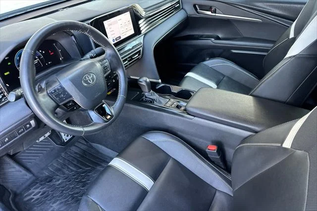 Certified Used 2025  Toyota SE image 36