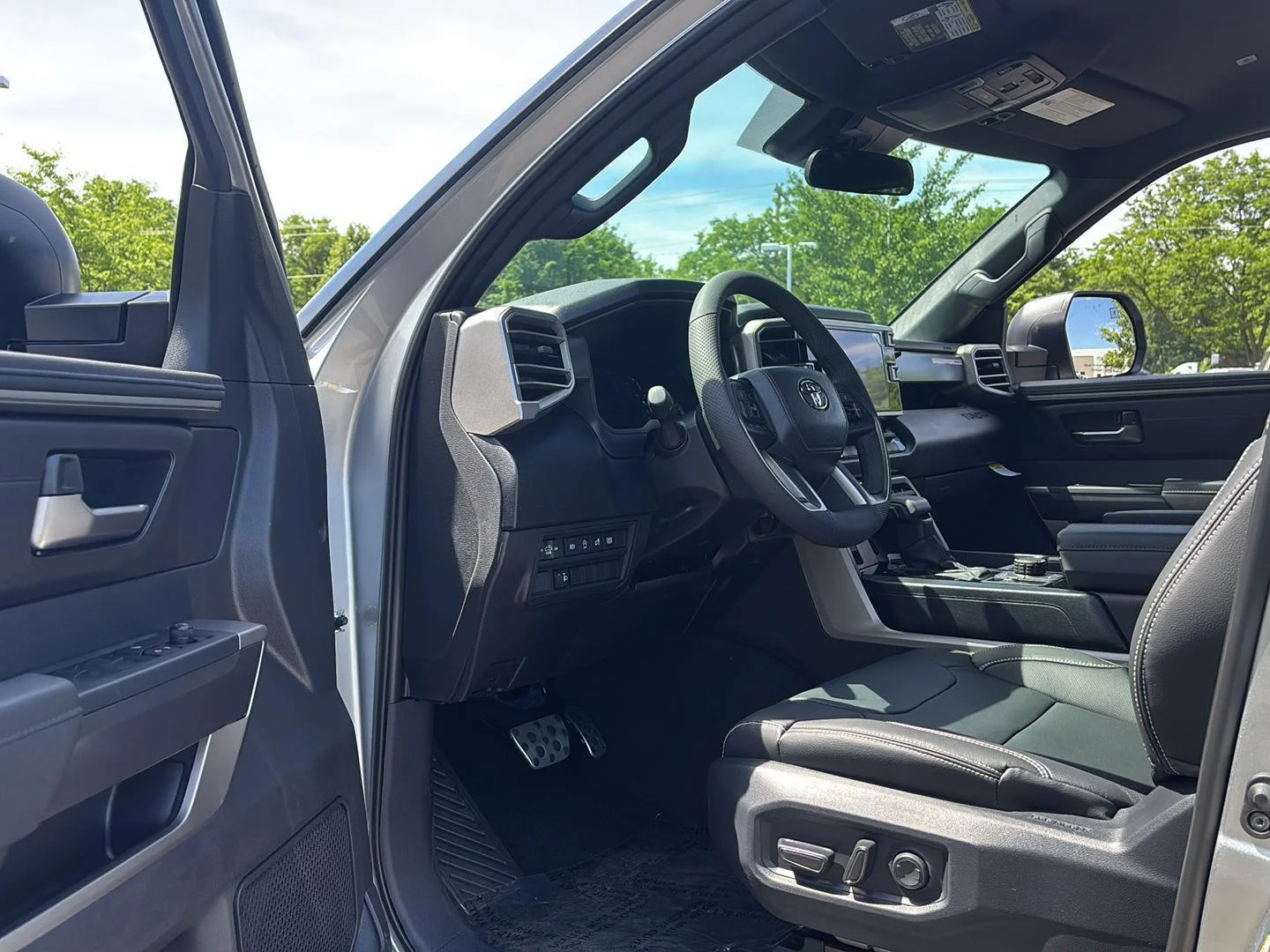 New 2026 Celestial Silver Metallic Toyota SR5 image 2