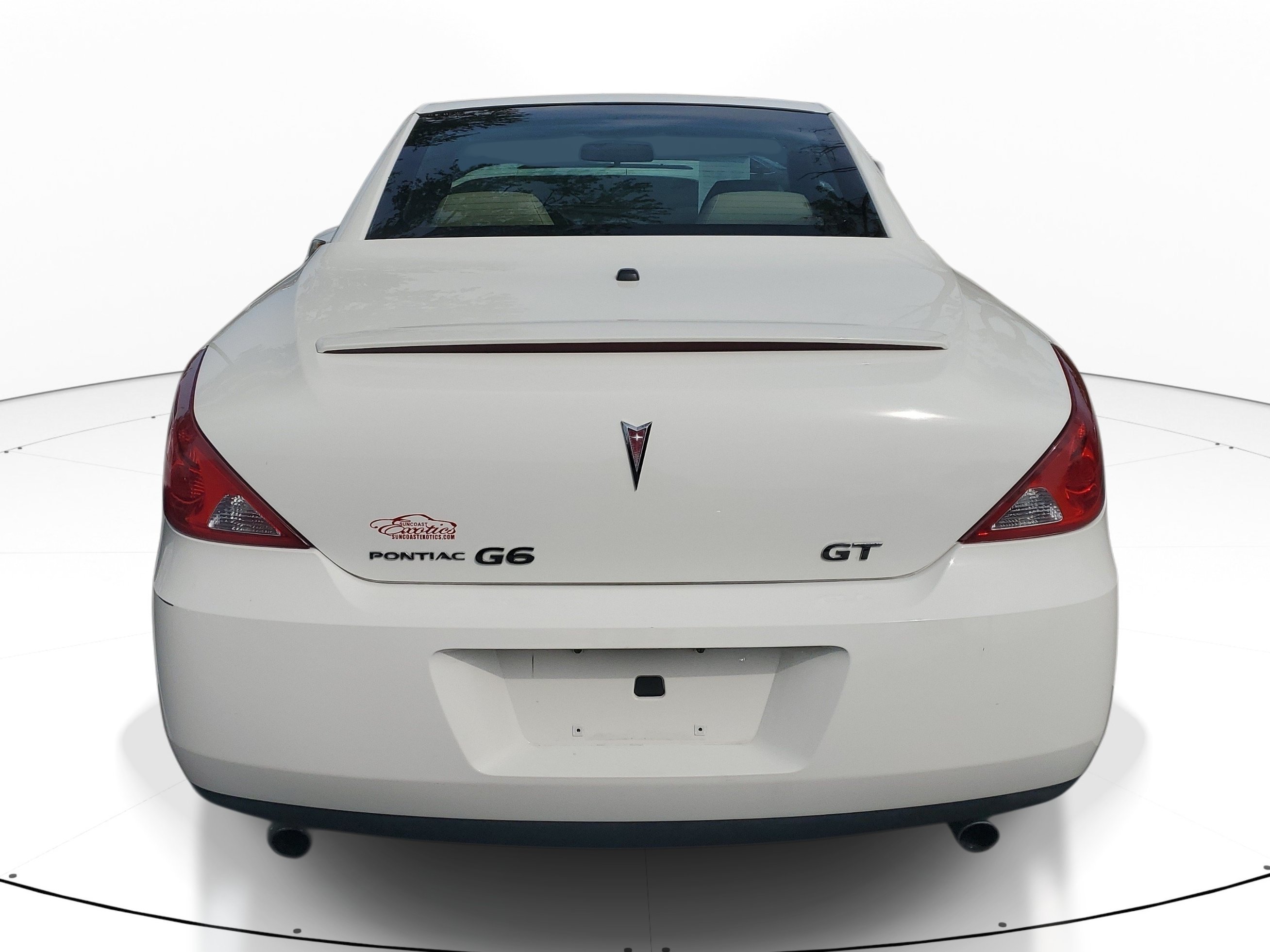 Used 2007 Ivory White Pontiac GT image 5