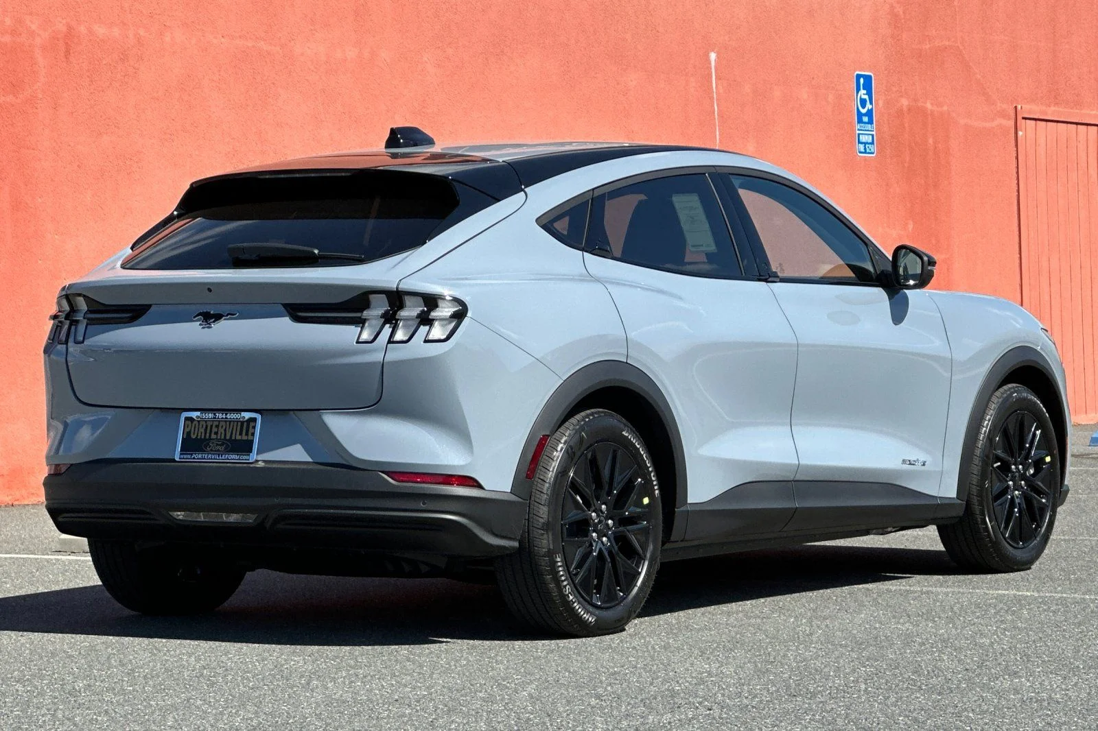 New 2026 Glacier Gray Metallic Tri-coat Ford Select image 4