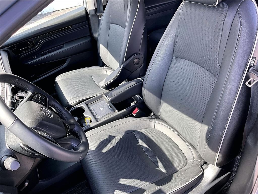 Used 2025 Gray Honda Elite image 10
