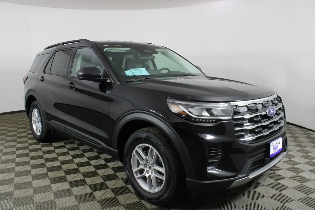 2026 Ford Explorer Active 4WD's photo