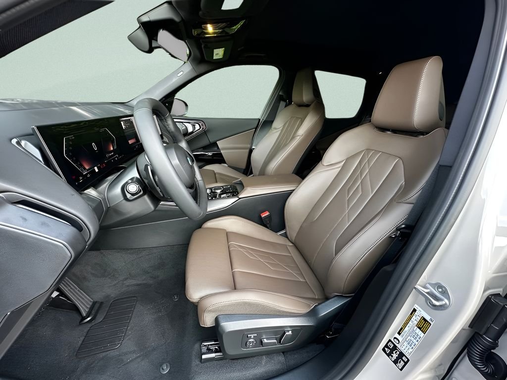 New 2026 Dune Grey Metallic BMW 30 xDrive image 9