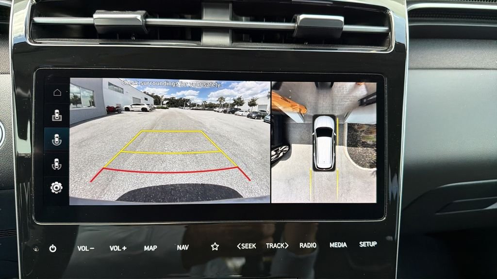 Used 2022 Silver Hyundai Limited image 15
