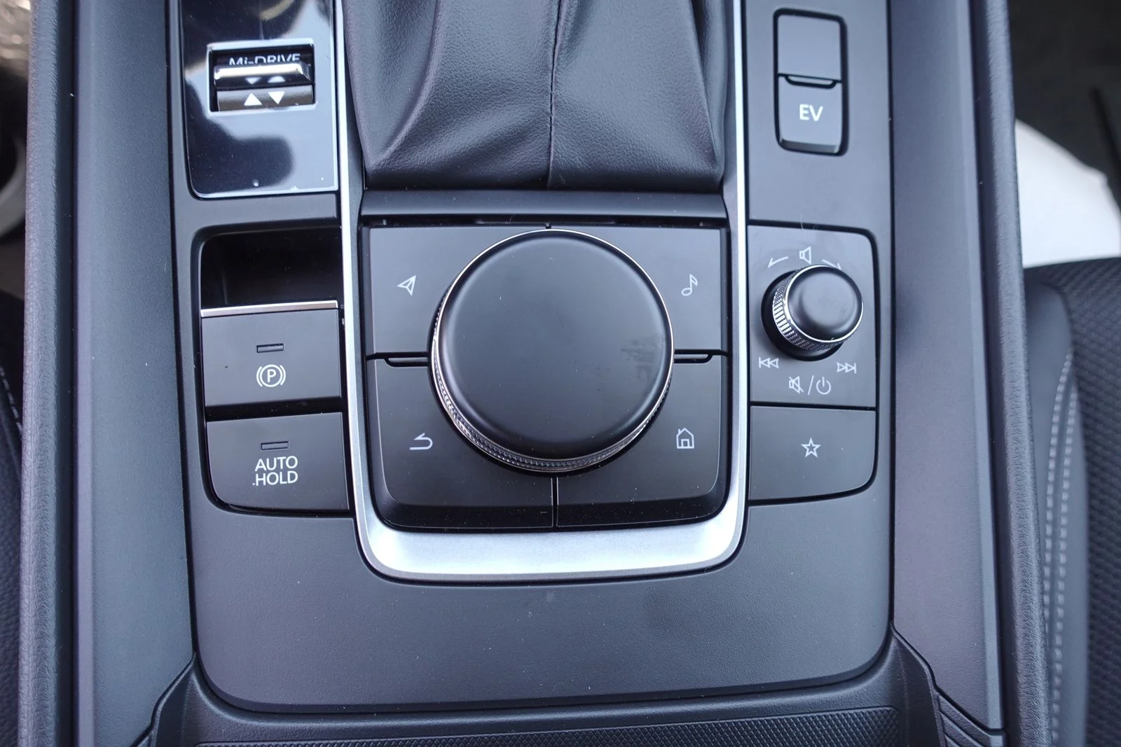 New 2026 Polymetal Gray Metallic Mazda Preferred image 22