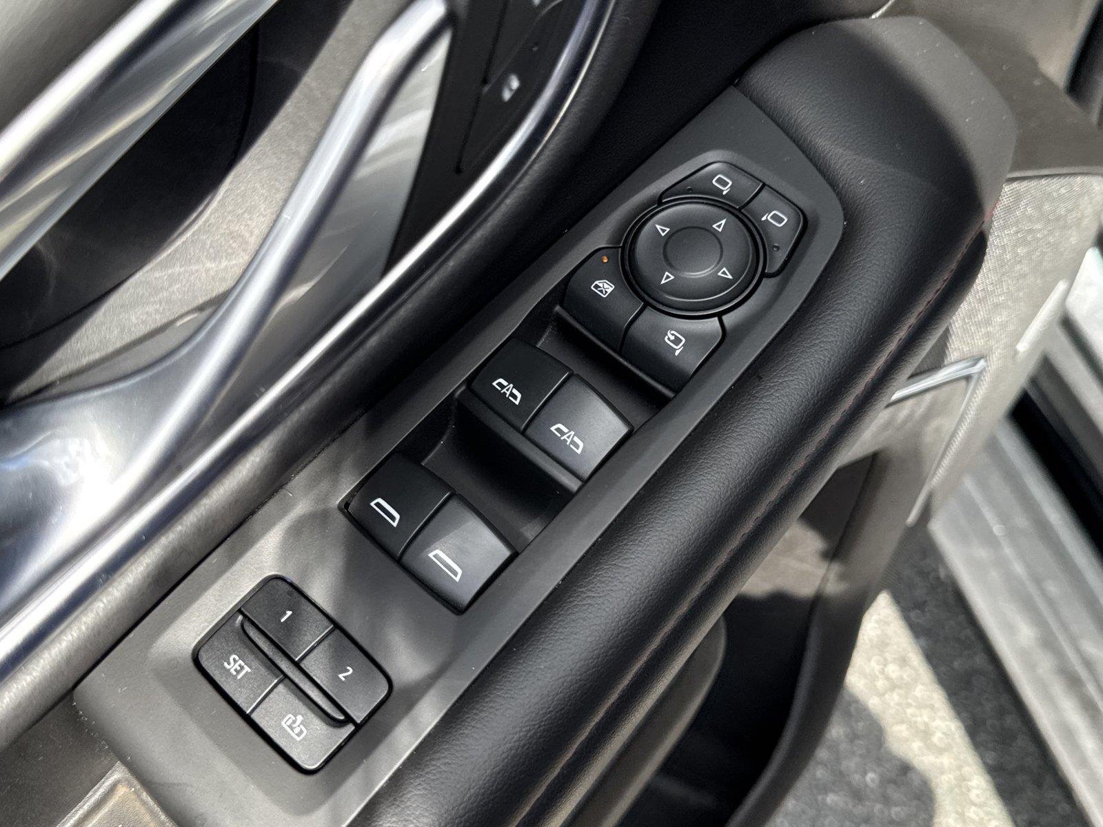 Used 2022 SATIN STEEL METALLIC Chevrolet RST image 18