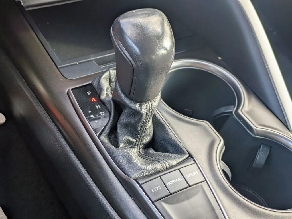 Used 2022 Black Toyota SE image 18
