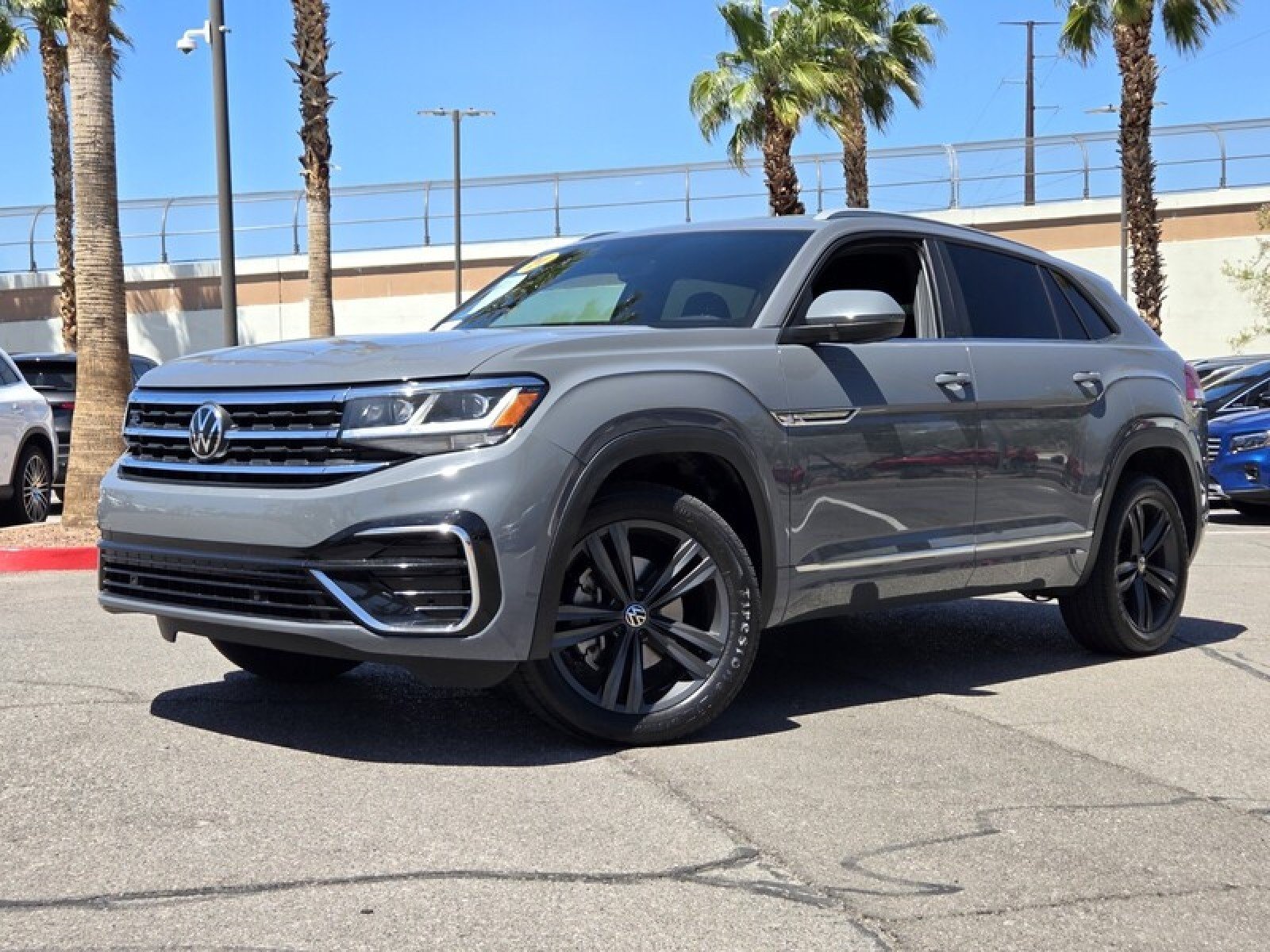 2021 Volkswagen Atlas Cross Sport SE w/Tech R-Line