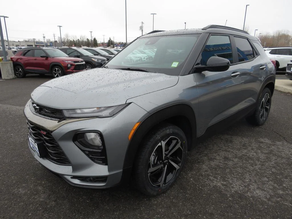 Used 2023 Sterling Gray Metallic Chevrolet RS image 9