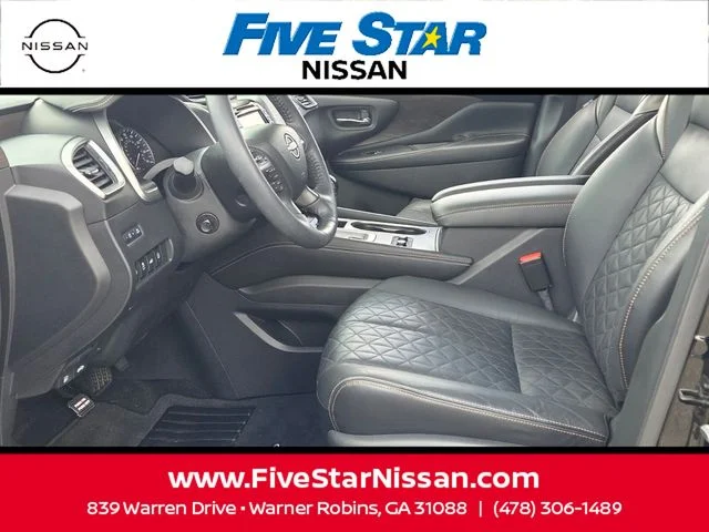 Used 2024 Black Nissan Platinum image 5