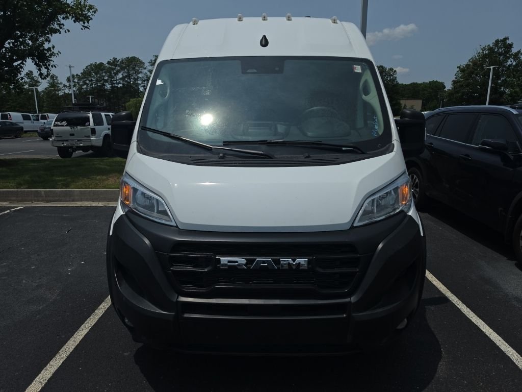 Used 2025 White Ram High Roof image 1