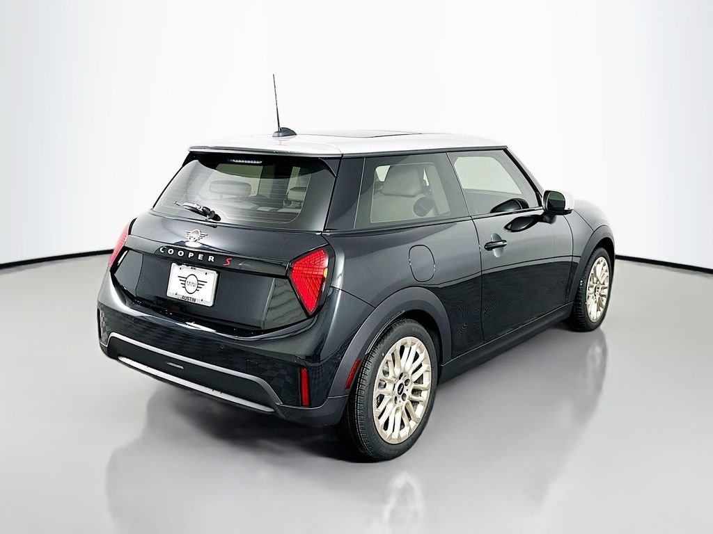 Certified Used 2025 Black MINI Iconic image 5