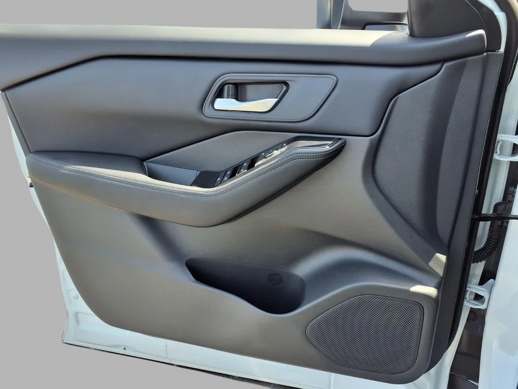 Used 2026 White Nissan SV image 18