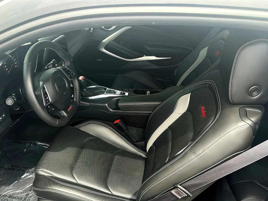 Used 2016 Mosaic Black Metallic Chevrolet 2SS image 20