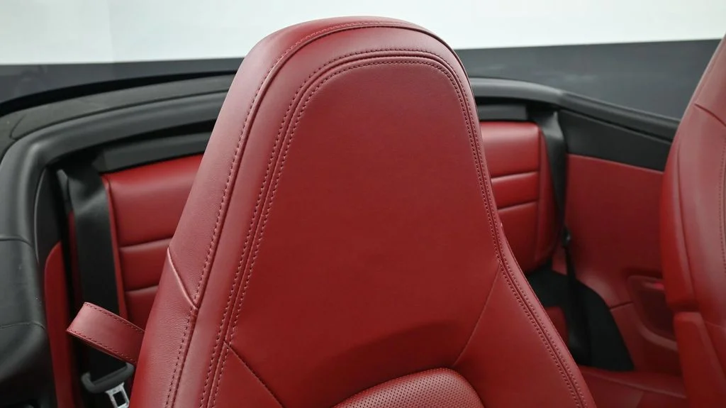 Used 2021  Porsche Carrera S image 18