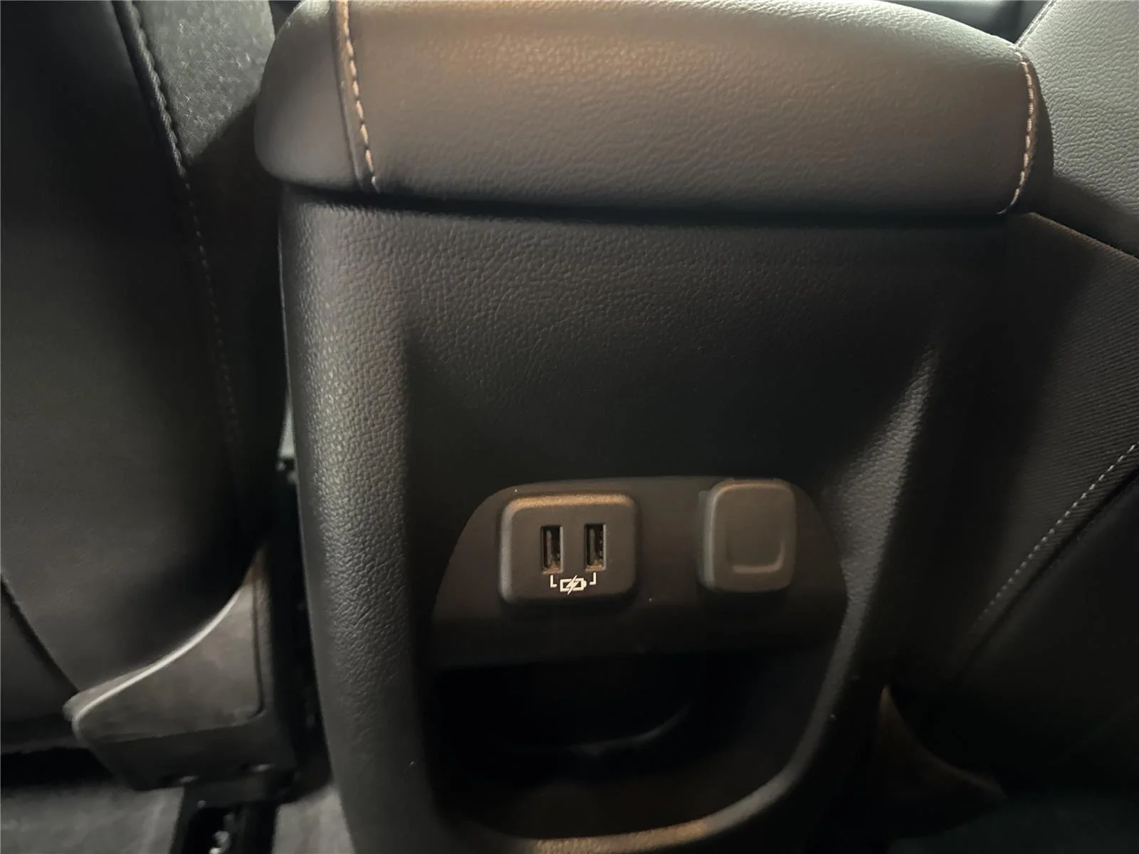 Used 2022 Summit White Chevrolet 4WD ZR2 image 31