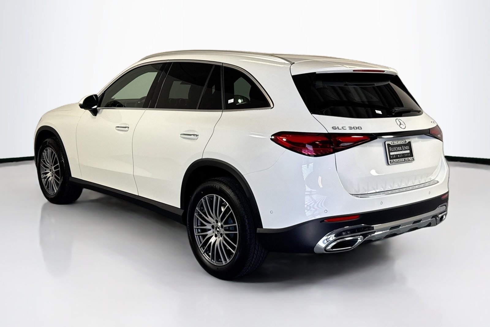 New 2026 Polar White Mercedes-Benz GLC 300 image 7