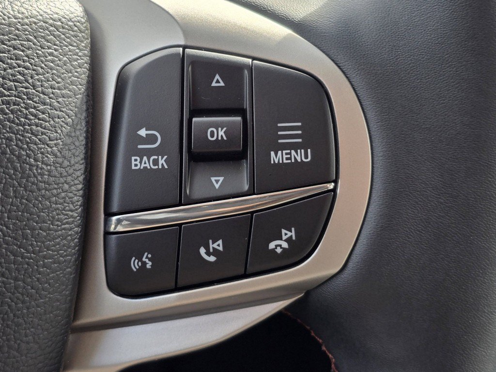 New 2026 Carbonized Gray Ford Active image 16