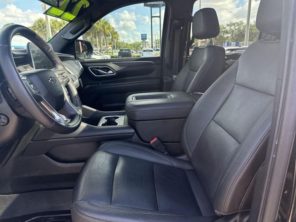 Used 2022 Black Chevrolet Z71 image 21