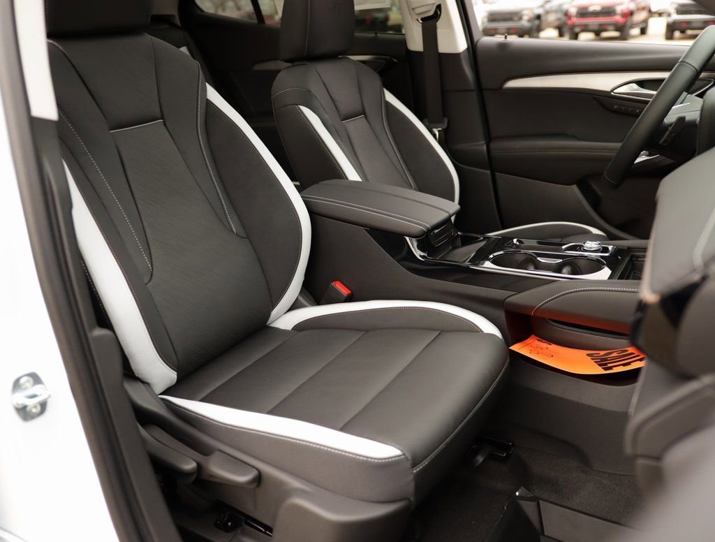 2026 Buick Envision Sport Touring - Photo 39