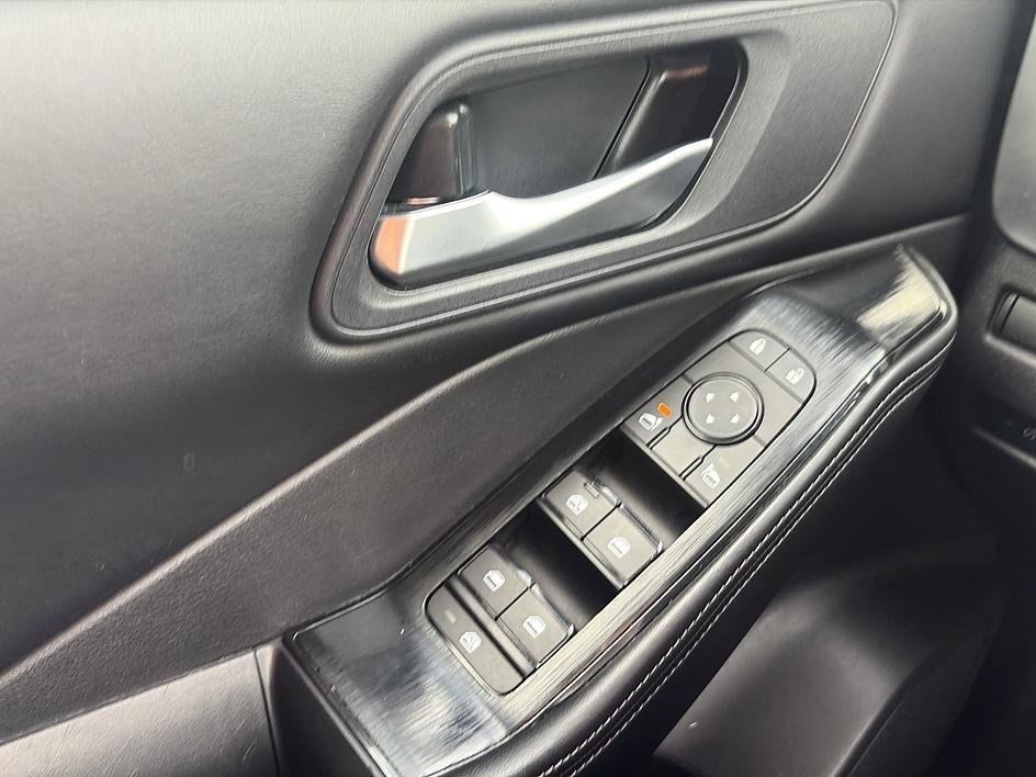 Certified Used 2025 Gun Metallic Nissan SV image 35
