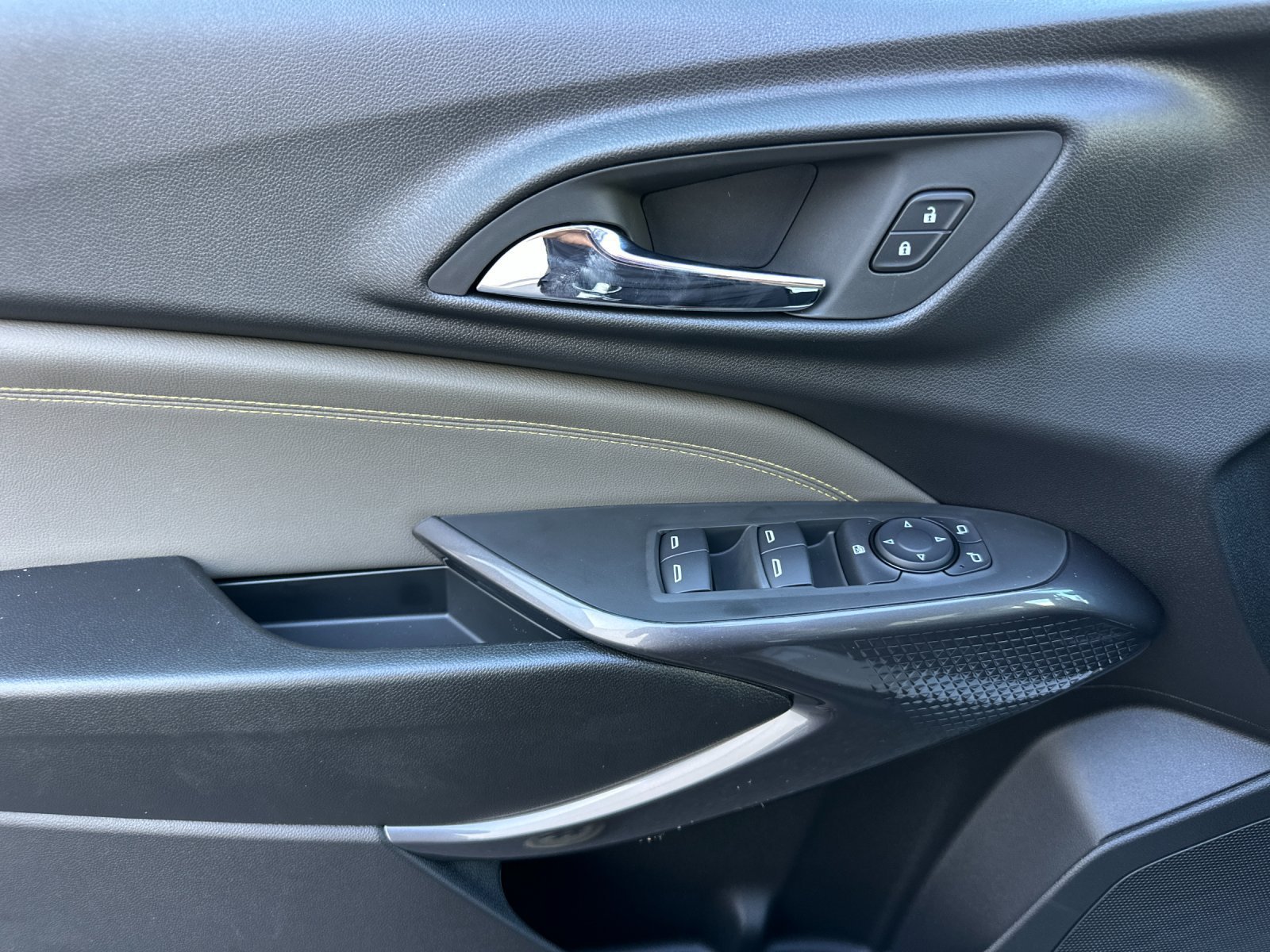 2026 Chevrolet Trax Activ - Photo 11